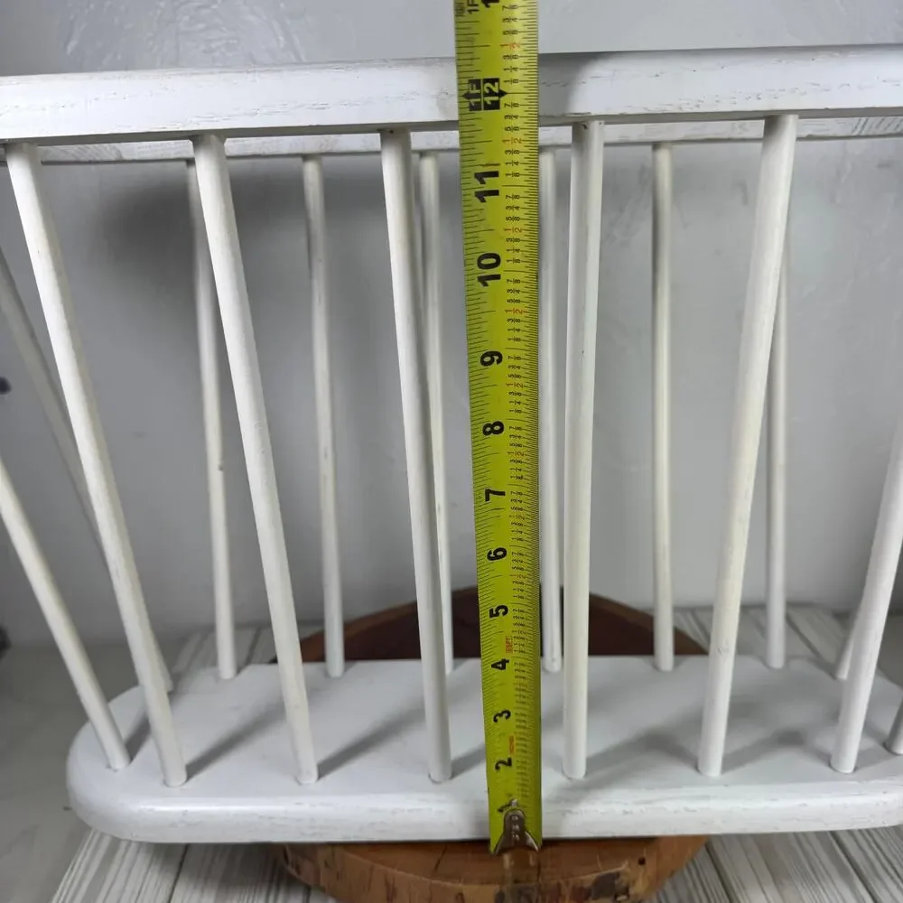 Mid‎ Century White Style Magazine Rack Wooden Spindles Large Vintage